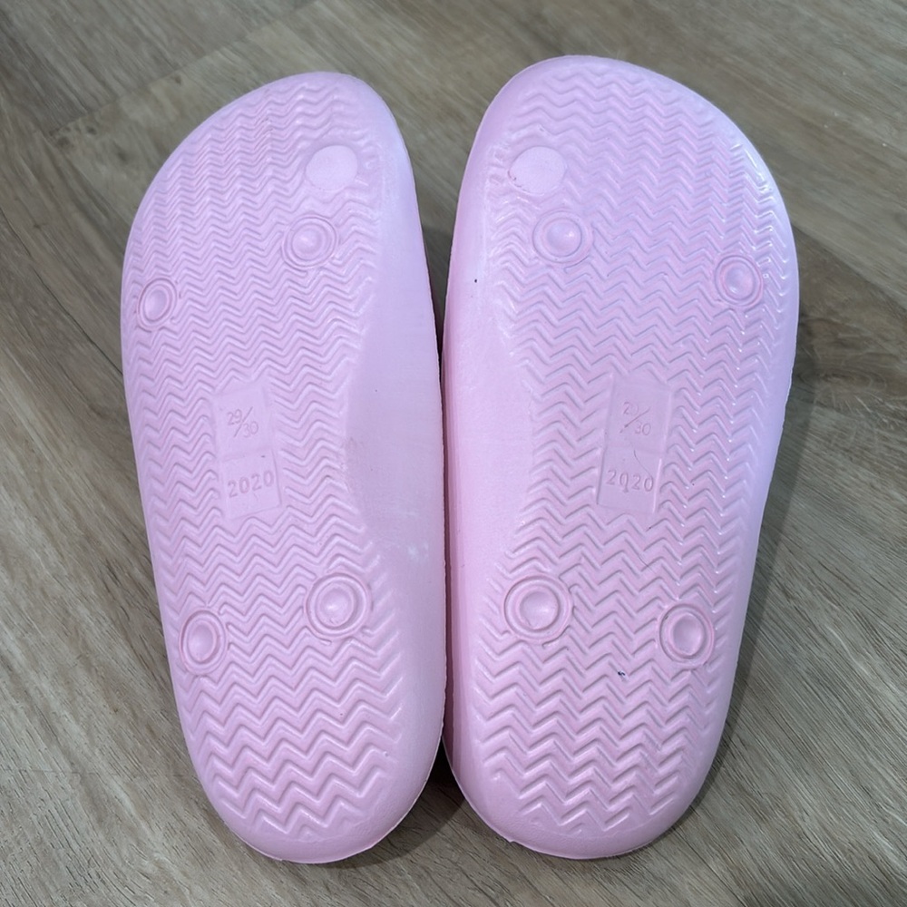 NEW Girls Bluey Slide Sandals - Picture 4 of 4